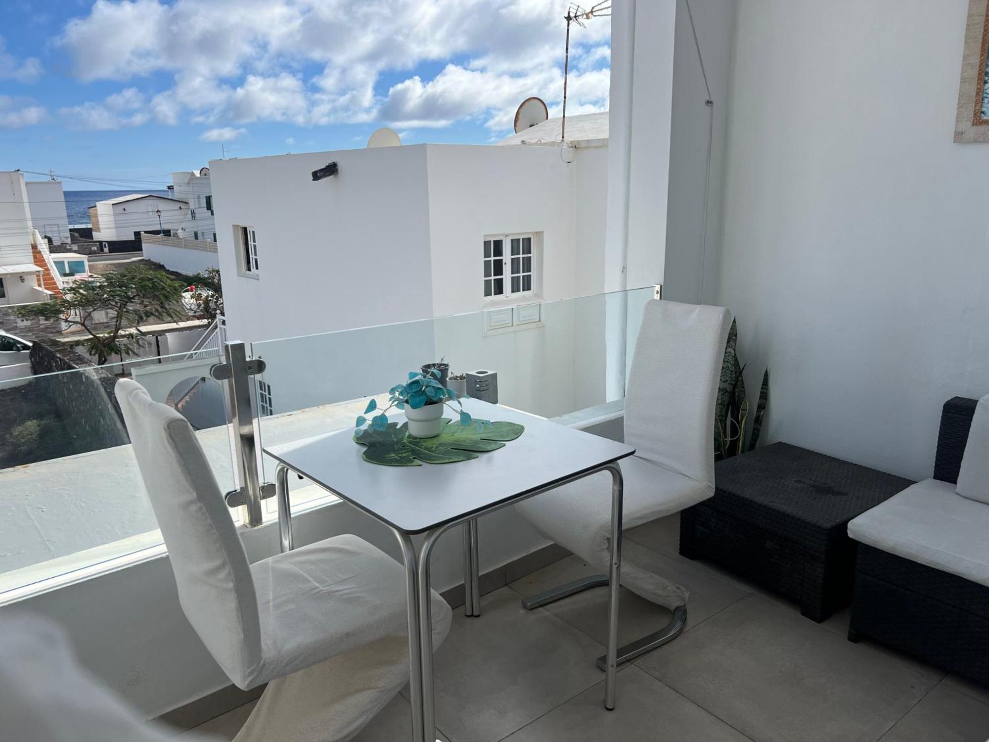 Las Rosas Apartment (Adults Only) Punta Mujeres 外观 照片